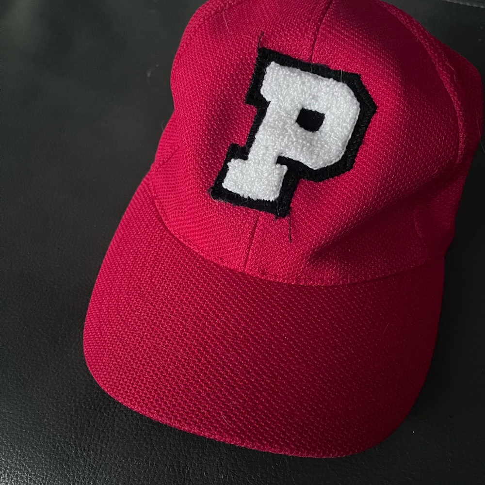 Pro tech fitted hat